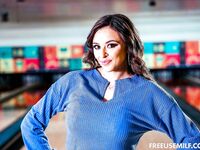 Armani Black, Aubrey Babcock - Bowled Over