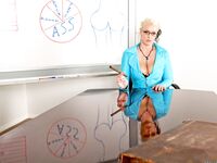 Bill Bailey - Sexy Sadie, You're Gonna Get Yours Yet! 2010