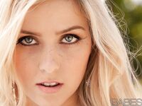 Shyla Jennings & Abigaile Johnson