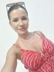 Slut wife likes to send nudes