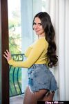 Suttin - Horny And Wet Suttin Loves To Cum On A Married Cock