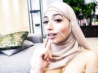 Aaliyah Yasin - Pay Your Husbands Dues