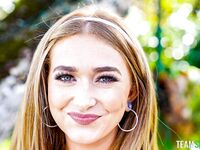 Vivianne DeSilva,  Callie Black - Concept Hold The Moan #2