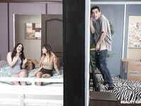 Jasmine Jae - Keep It In Your Pants