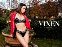 Eve Sweet , Candie Luciani - Creative Translation